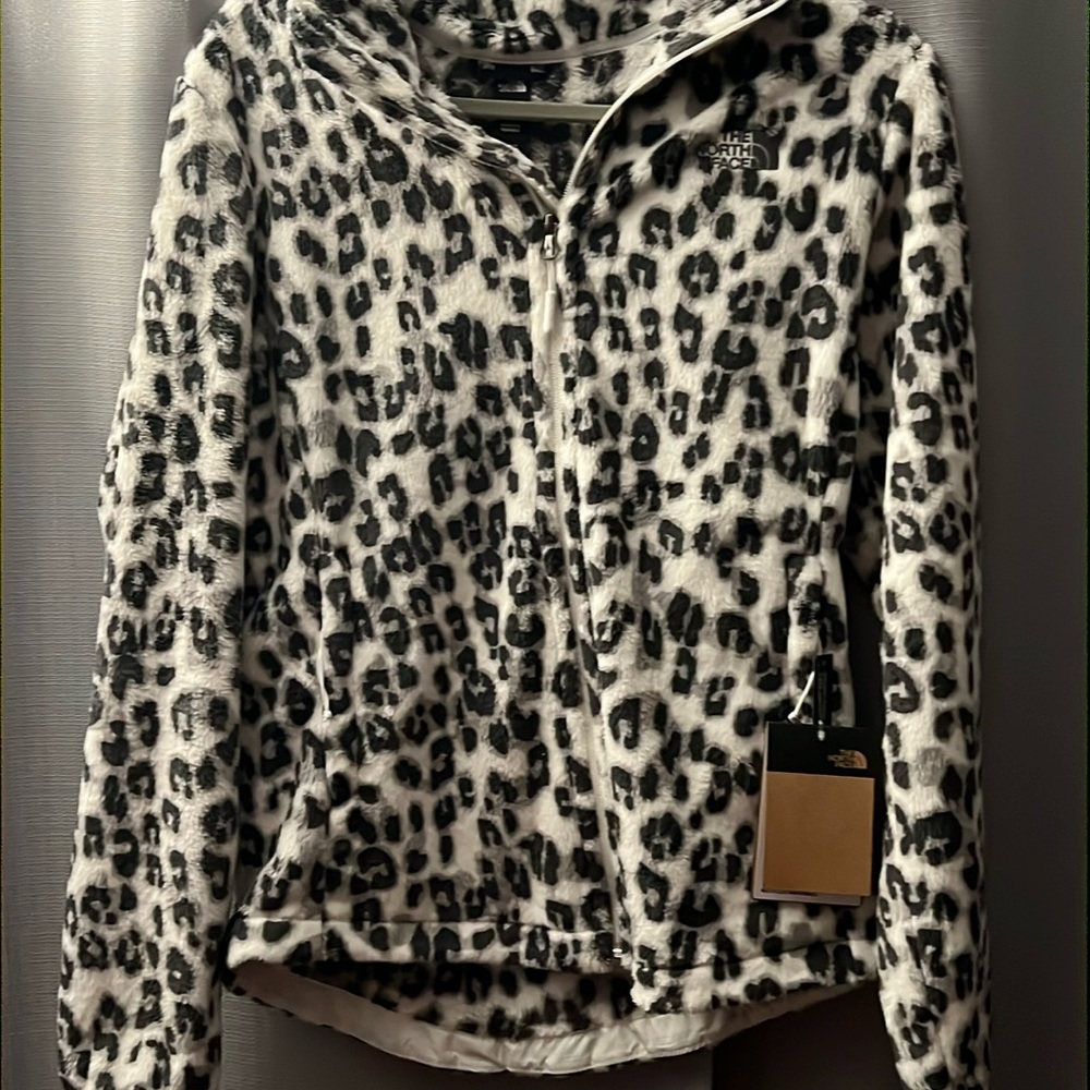 North face zip up jacket, size medium, never worn